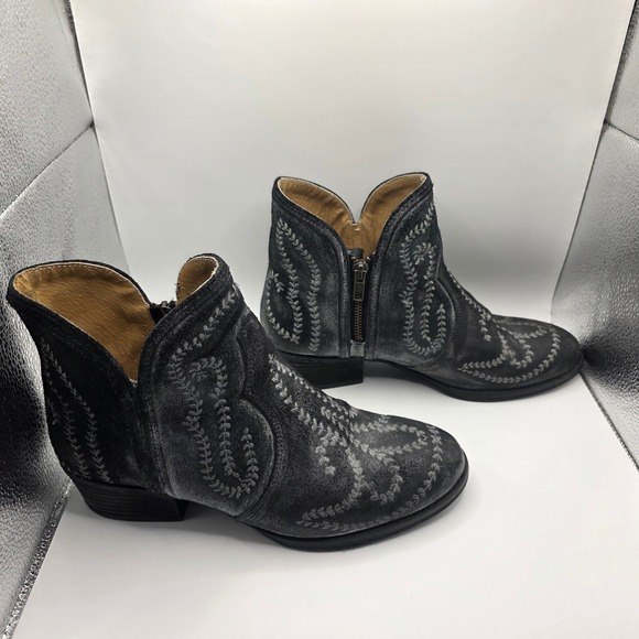 STERLING RIVER Leather Ankle Cowboy Boots Gray Embroidered Vines Women Size 10M - Picture 4 of 9